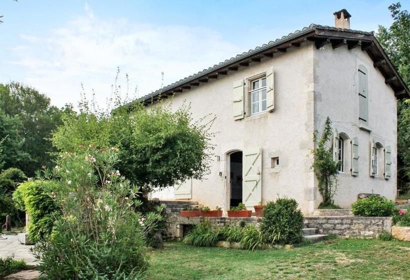 Maison De 2 Chambres Avec Piscine Privee Jardin Amenage Et Wifi A Bruniquel