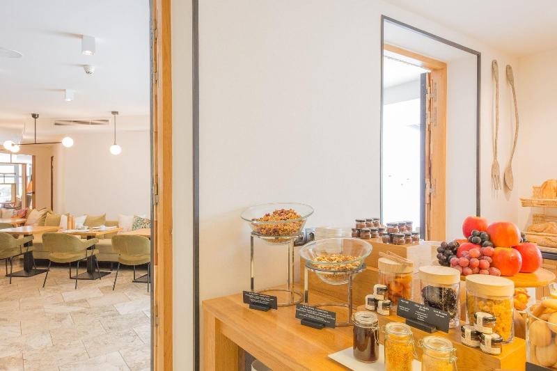 Отель Dominique Colonna