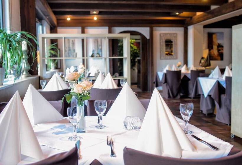 בית מלון כפרי Donnici Im Schwyzerhusli