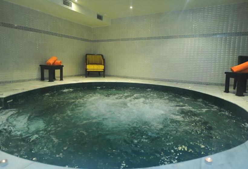 Отель DWO Marrakech Ennakhil