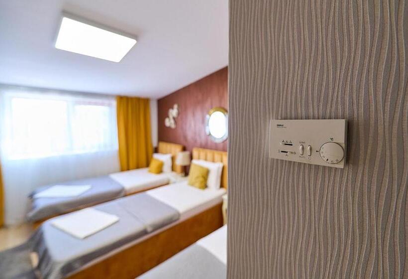 Отель Evianne Boutique