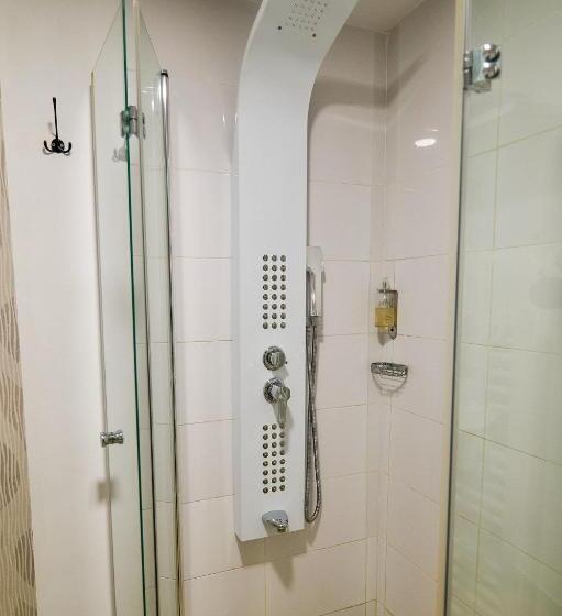 Отель Evianne Boutique