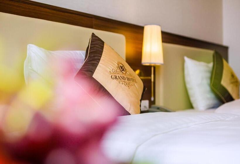 هتل Grand