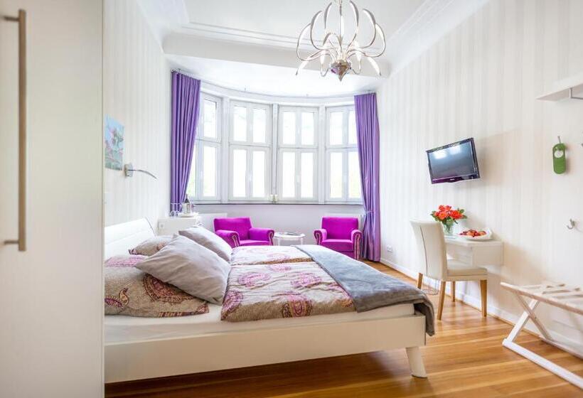 فندق Gästehaus & Weingut Clüsserath Weiler