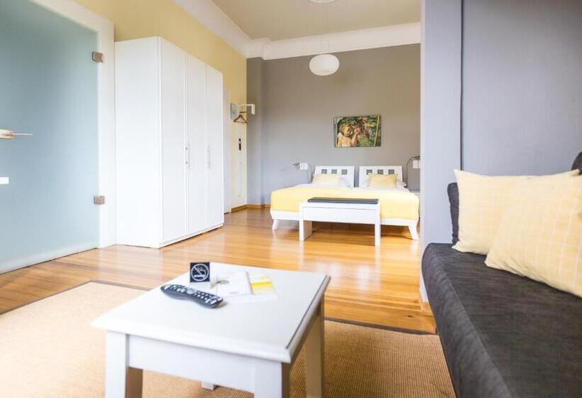 فندق Gästehaus & Weingut Clüsserath Weiler