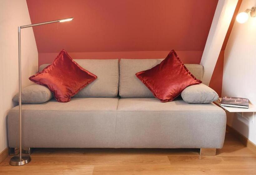 فندق Gästehaus & Weingut Clüsserath Weiler