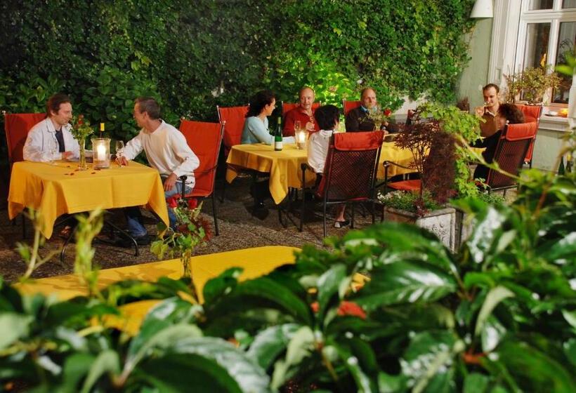 فندق Gästehaus & Weingut Clüsserath Weiler