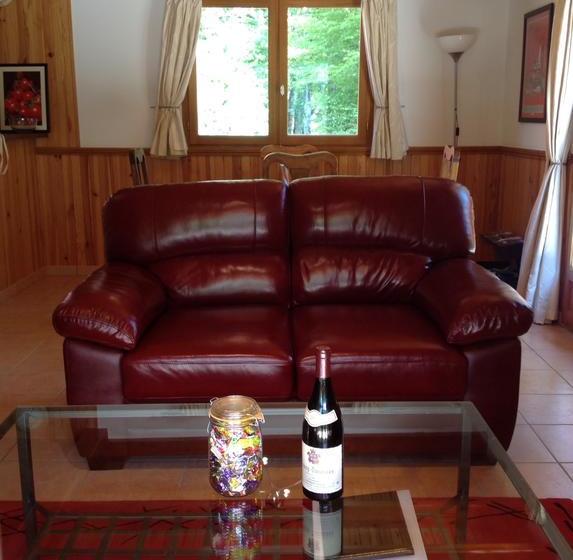 Maison De 2 Chambres Avec Vue Sur Le Lac Piscine Partagee Et Jardin Amenage A Lachapelle Auzac