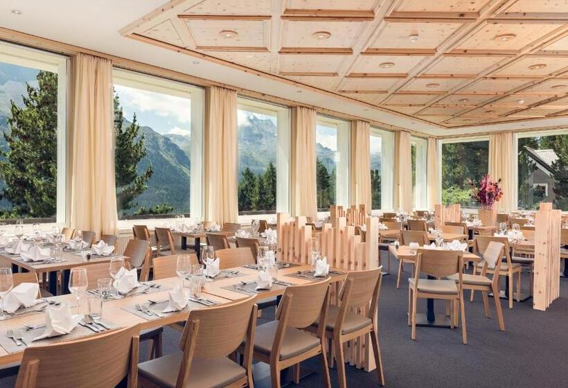 فندق Hostel By Randolins