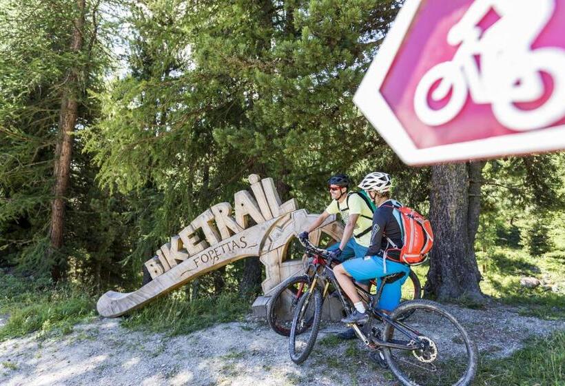 فندق Hostel By Randolins