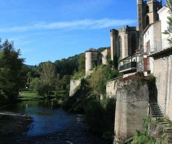 ホテル Hôtel Restaurant Du Pêcheur