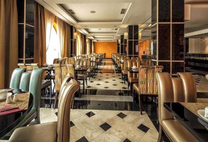 Iu Hotel Luanda Viana