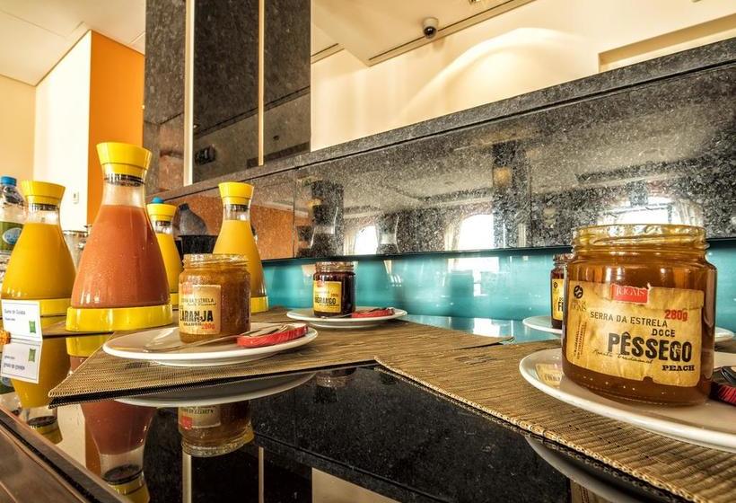 Iu Hotel Luanda Viana