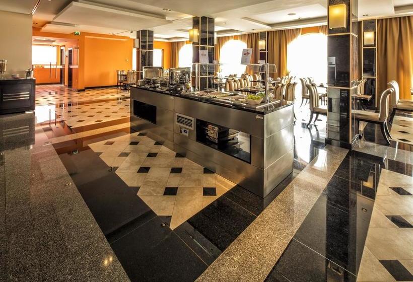 Iu Hotel Luanda Viana