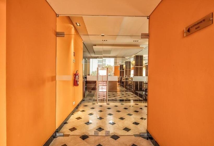 Iu Hotel Luanda Viana