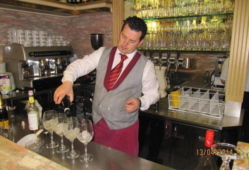 هتل Il Gladiatore