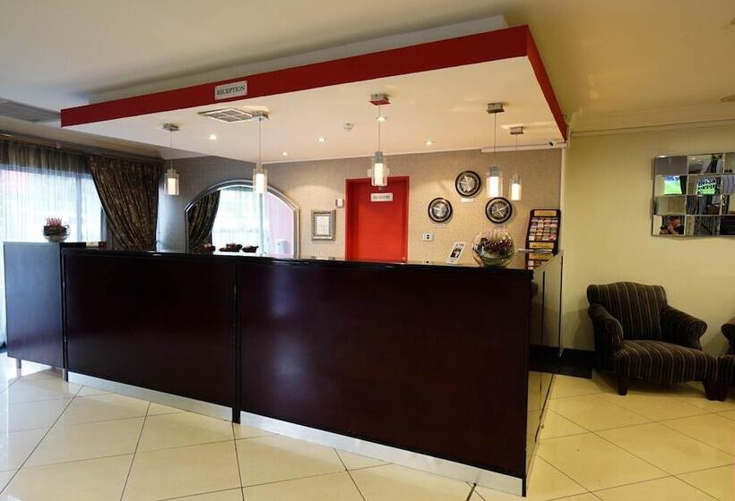 Inani Hotel Gallagher