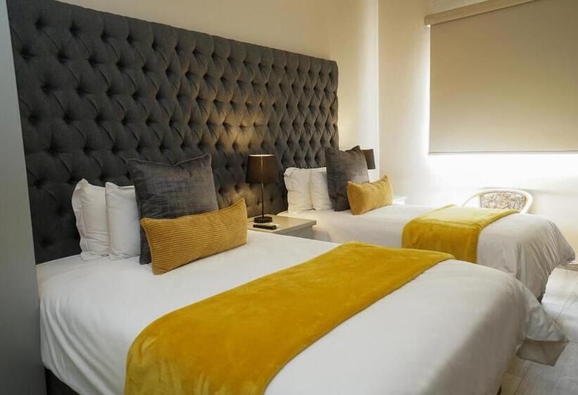 Inani Hotel Gallagher