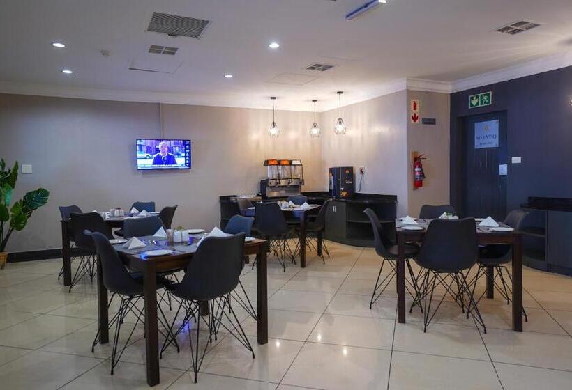 Inani Hotel Gallagher