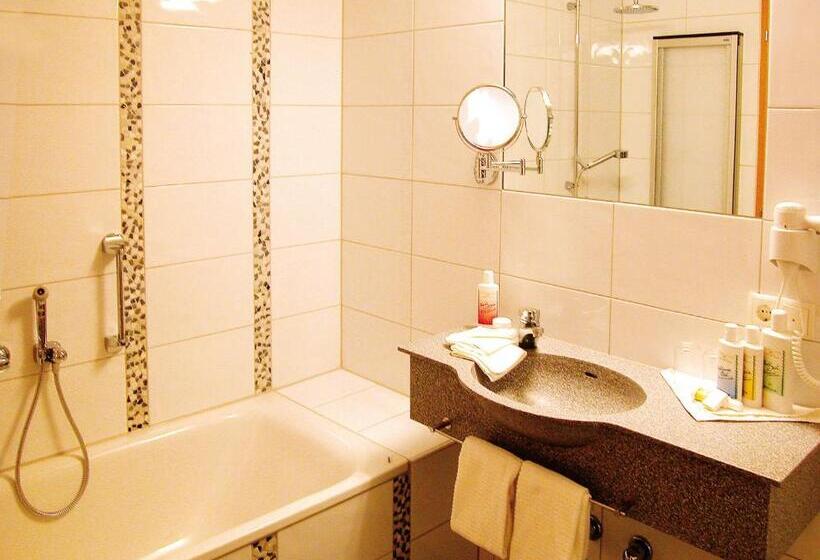 ホテル Kienle Das Kräuter