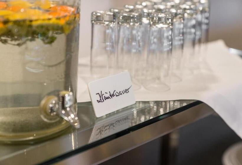 ホテル Kienle Das Kräuter