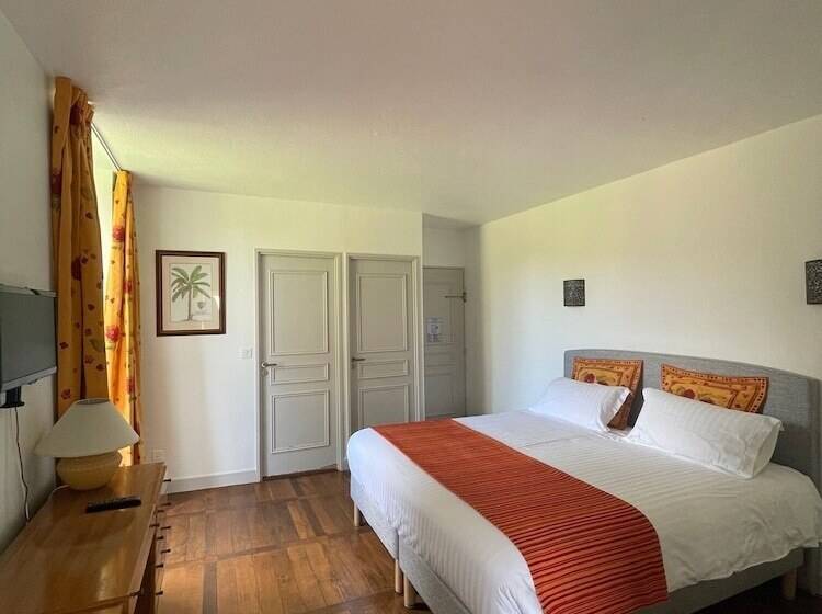 ホテル La Chatelleraie