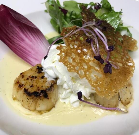 Отель Le Chene Pendragon