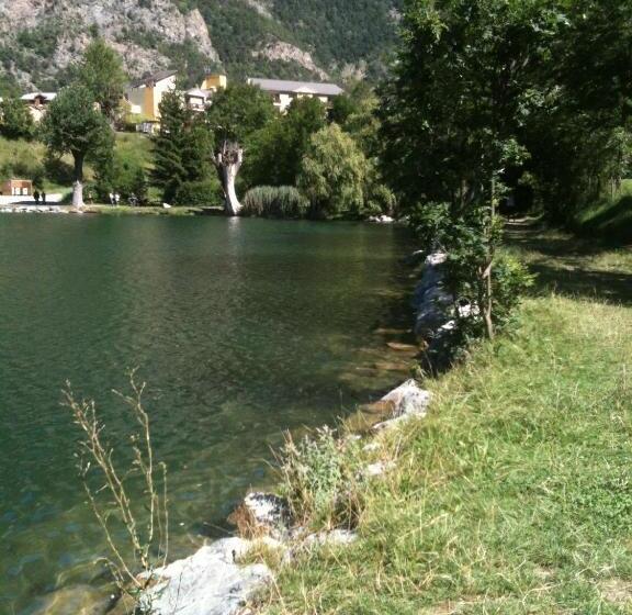 בית מלון כפרי Le Relais Du Lac