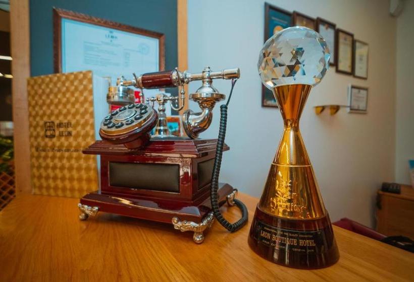 هتل Leon Boutique