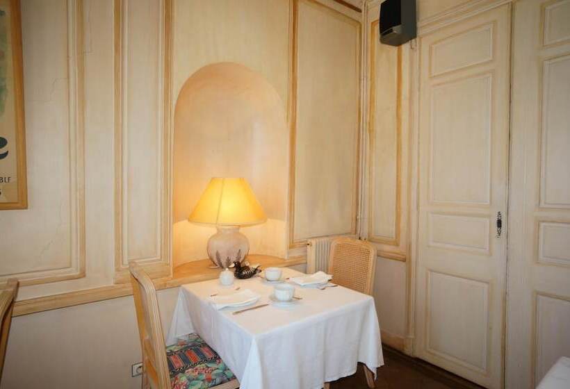 酒店 Les Trois Lys