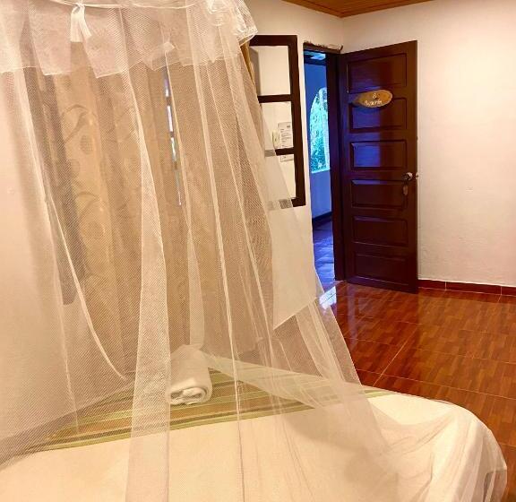 בית מלון כפרי Minca   La Casona