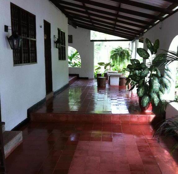 בית מלון כפרי Minca   La Casona