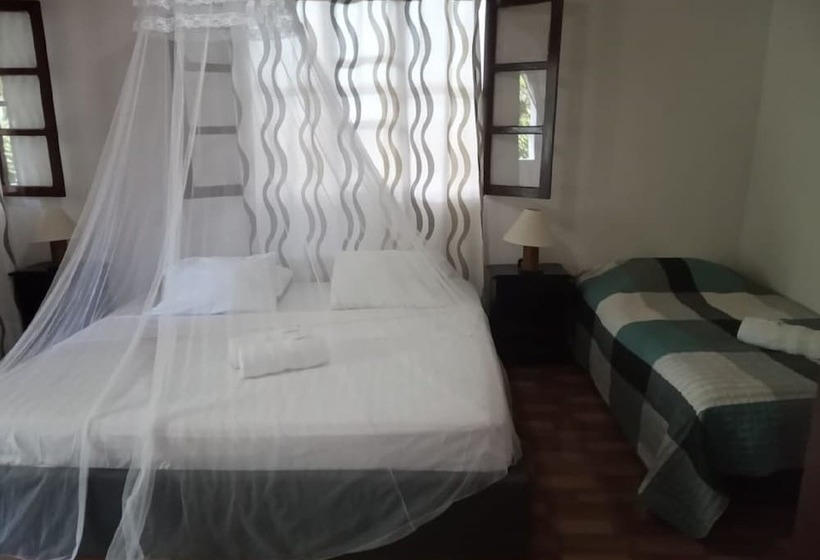 בית מלון כפרי Minca   La Casona