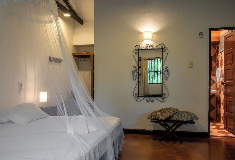 בית מלון כפרי Minca   La Casona