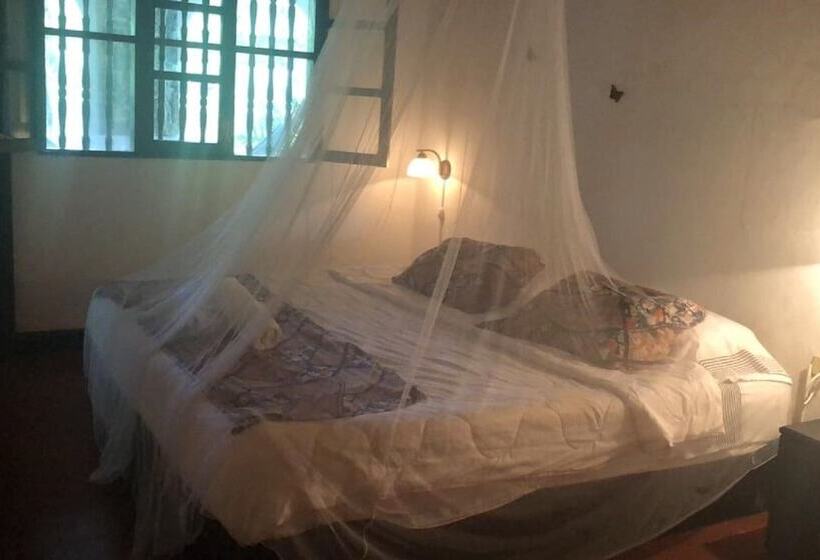 בית מלון כפרי Minca   La Casona