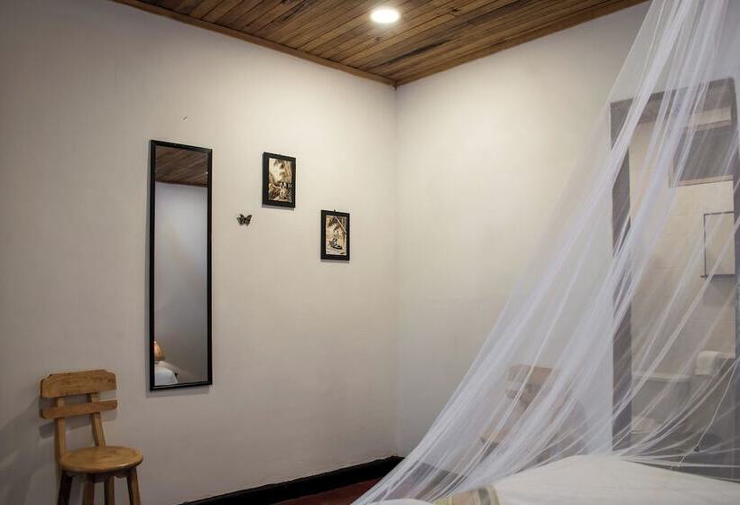 בית מלון כפרי Minca   La Casona