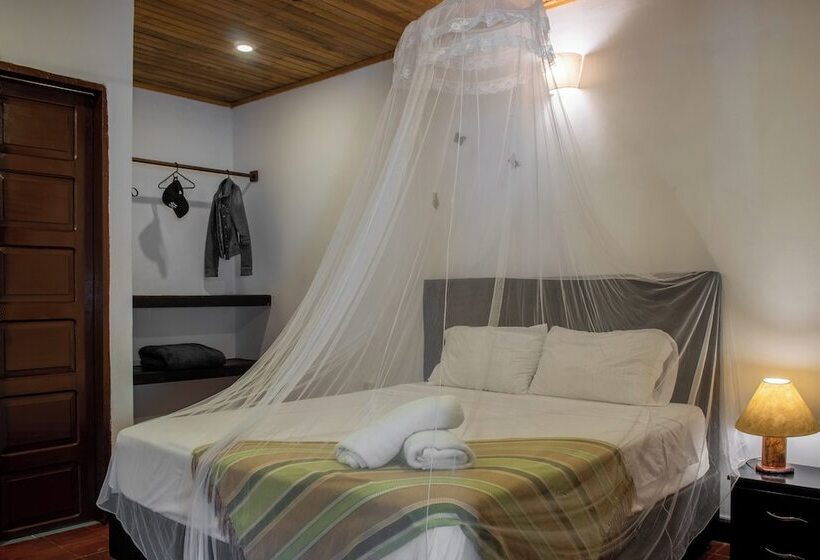 בית מלון כפרי Minca   La Casona