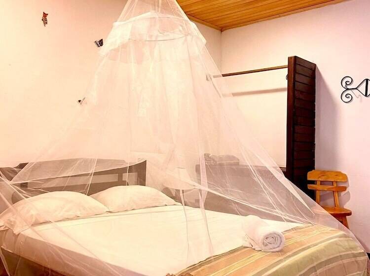 هتل Minca   La Casona