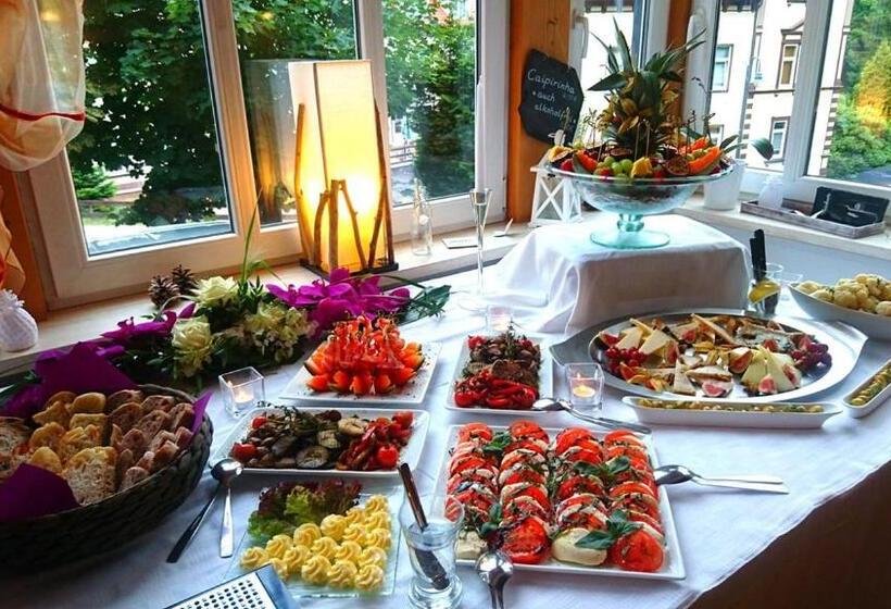 ホテル Pension Waldschlösschen