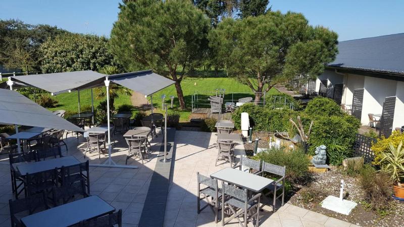 בית מלון כפרי Restaurant Le Jardin Délice