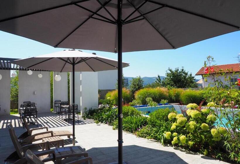 בית מלון כפרי Restaurant Santiago