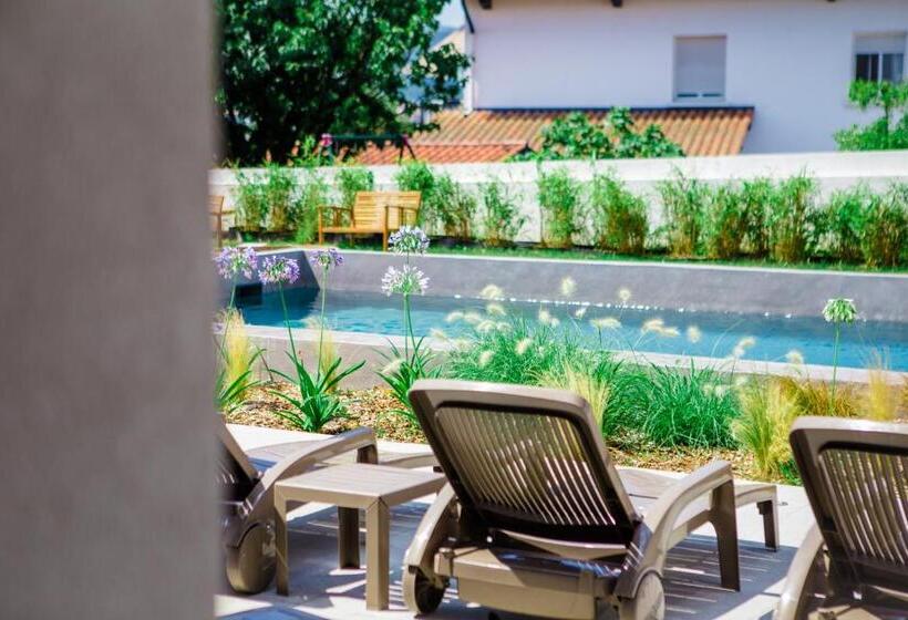 בית מלון כפרי Restaurant Santiago