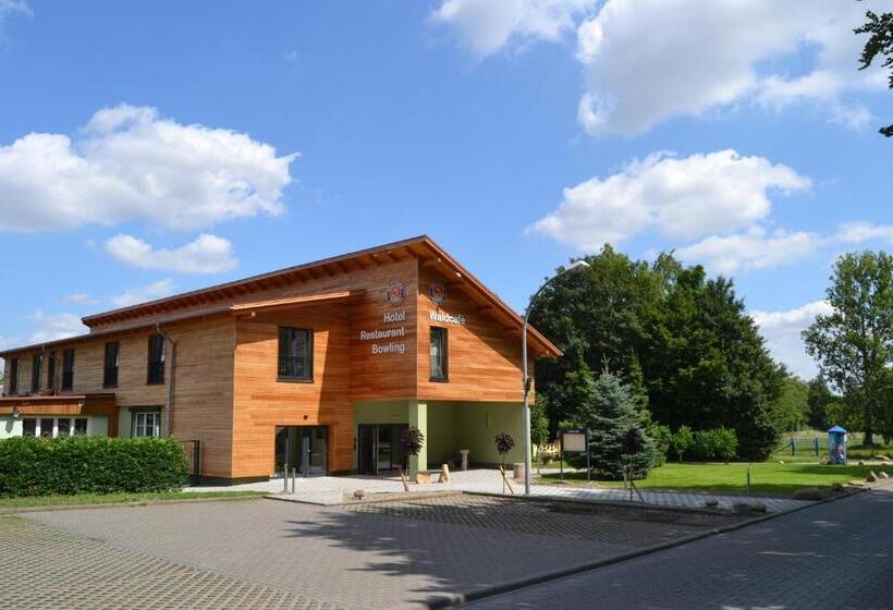 ホテル & Restaurant Waldcafe Hettstedt