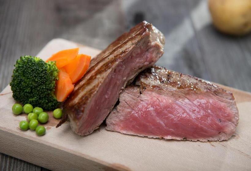 ホテル & Restaurant Waldcafe Hettstedt