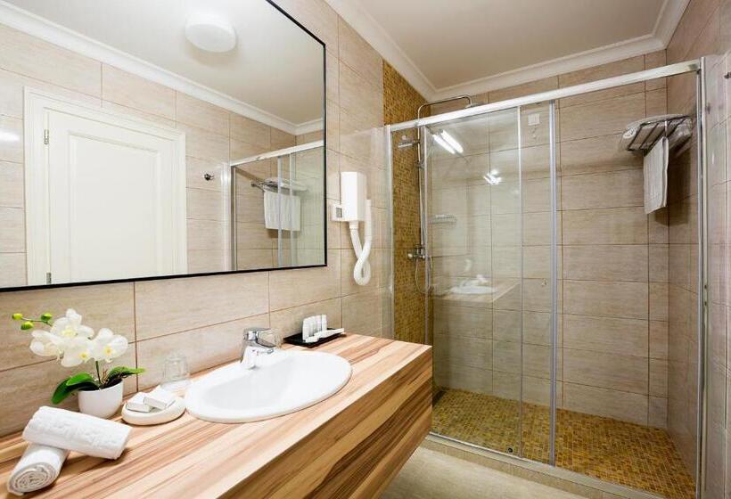 Отель Saint Germain