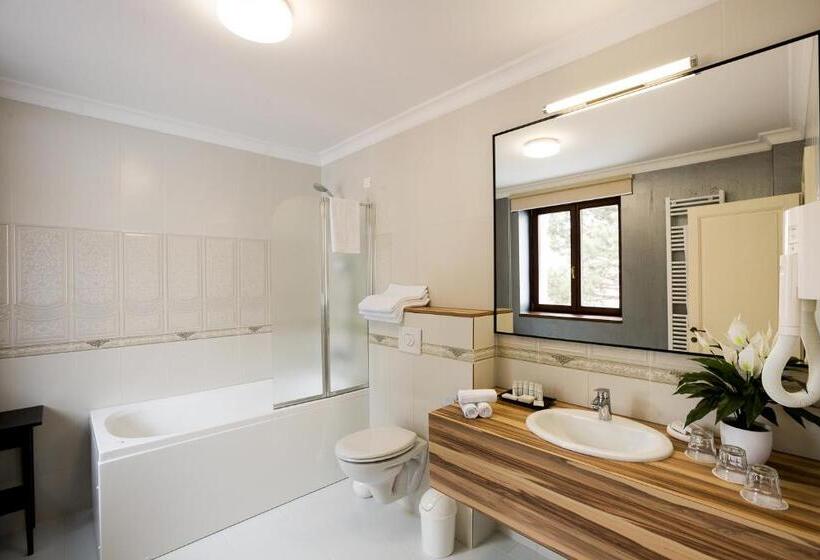 Отель Saint Germain