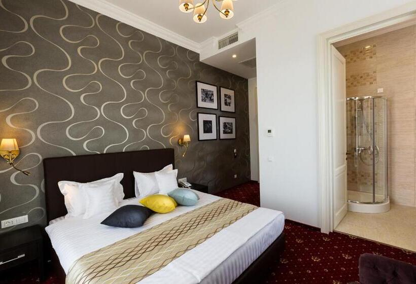 Отель Saint Germain