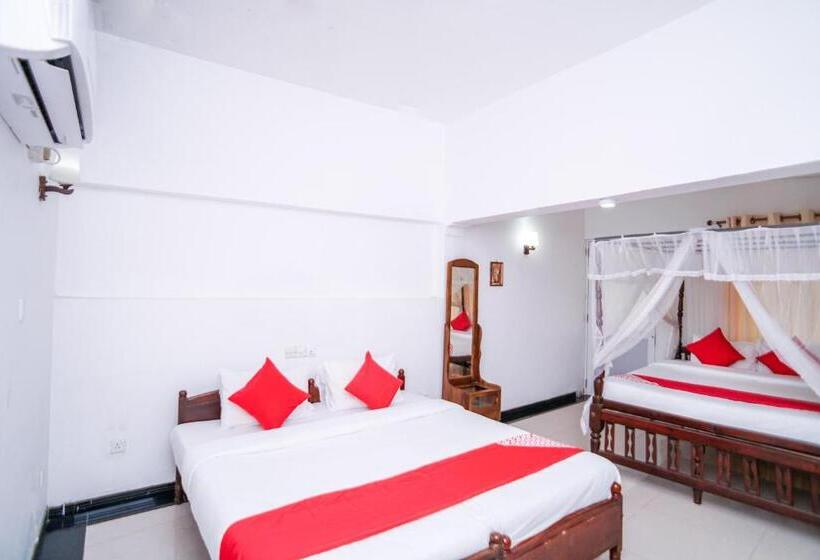 فندق Sea View Beach Resort