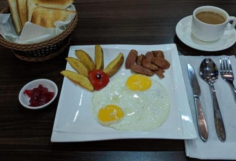 فندق Sea View Beach Resort