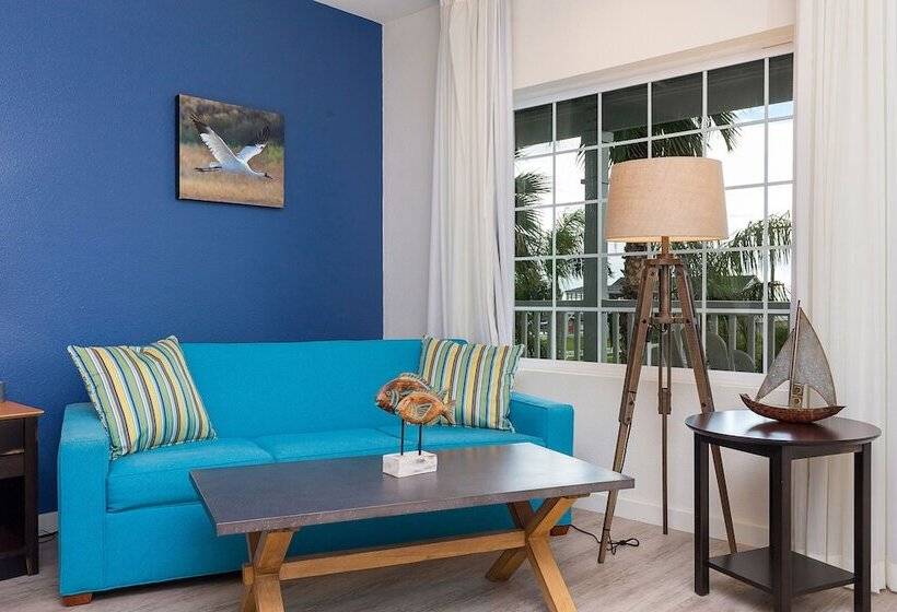 هتل The Inn At Fulton Harbor